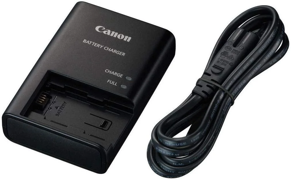 Зарядное устройство Canon CG-700E (дубликат) на фотоаппараты VIXIA HF