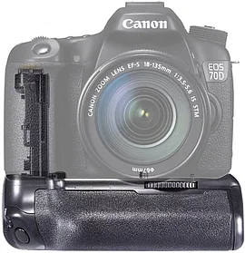 CANON EOS 80D Батарейный блок (бустер) на  BG-E14