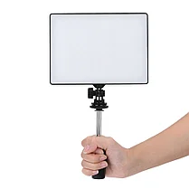 YN-300 Air Накамерный LED прожектор с аккумулятором NP-F770 и зарядным устройством, фото 2
